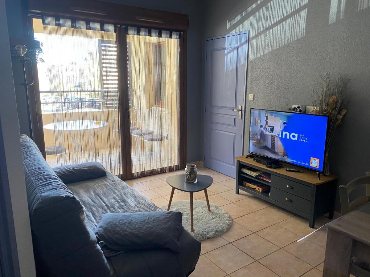 Appartement 3 Min A Pied Du Centre D'Uzes Parking Piscine Exteriör bild